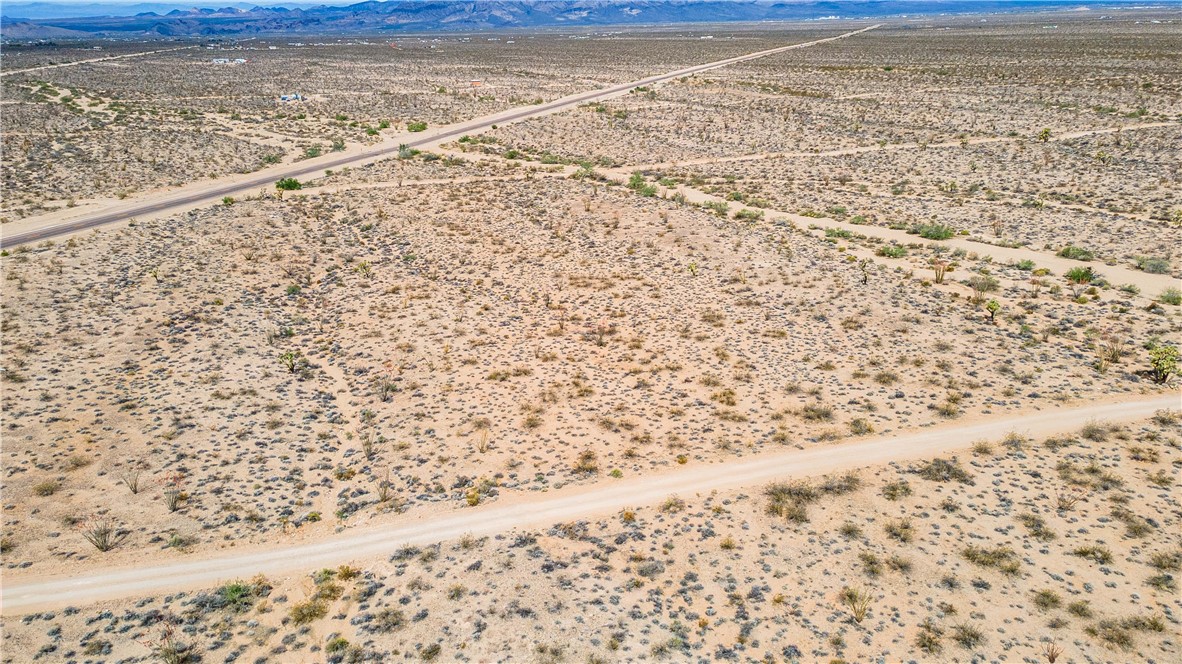 Lot 5 S Desert View