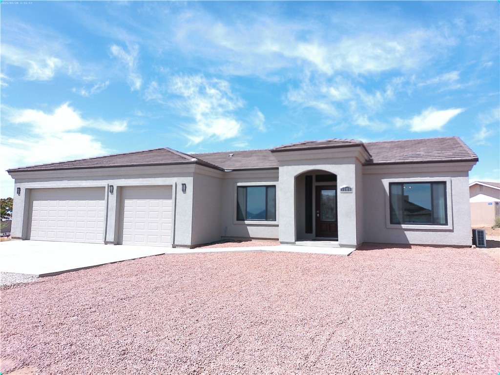 7185 E Cactus Drive