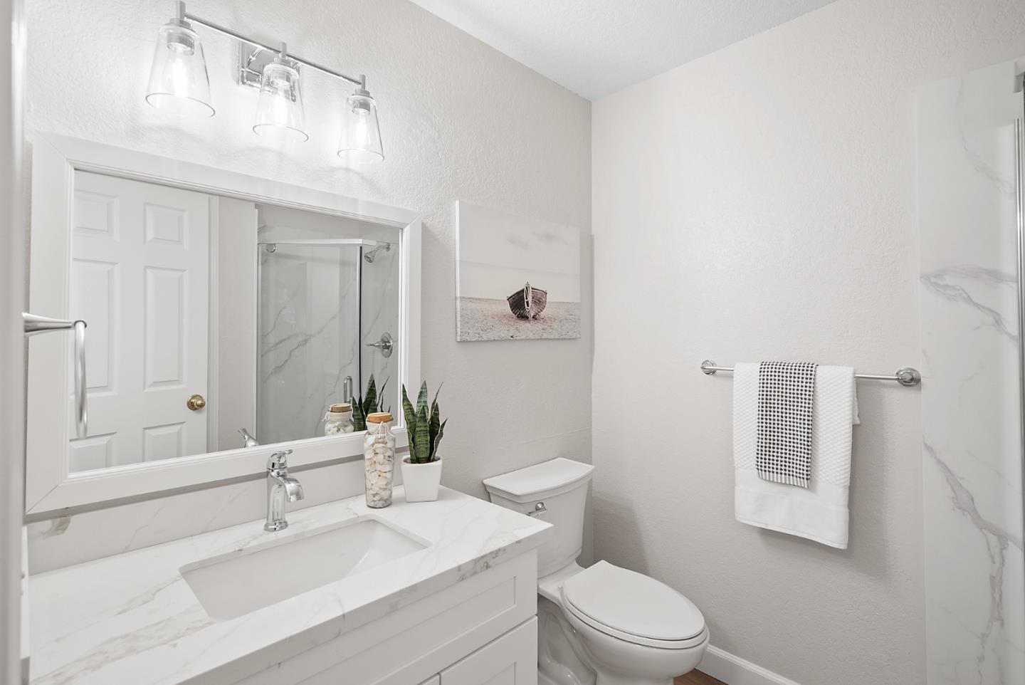 5964 Bridgeport Lake Way