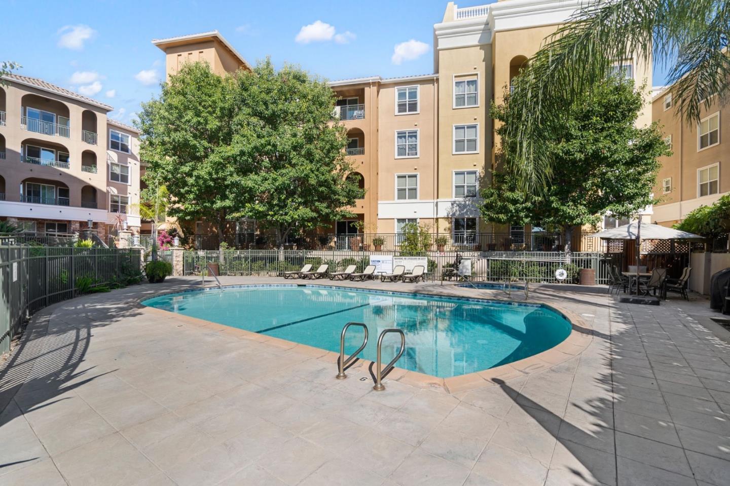 1445 Fruitdale AVE 317