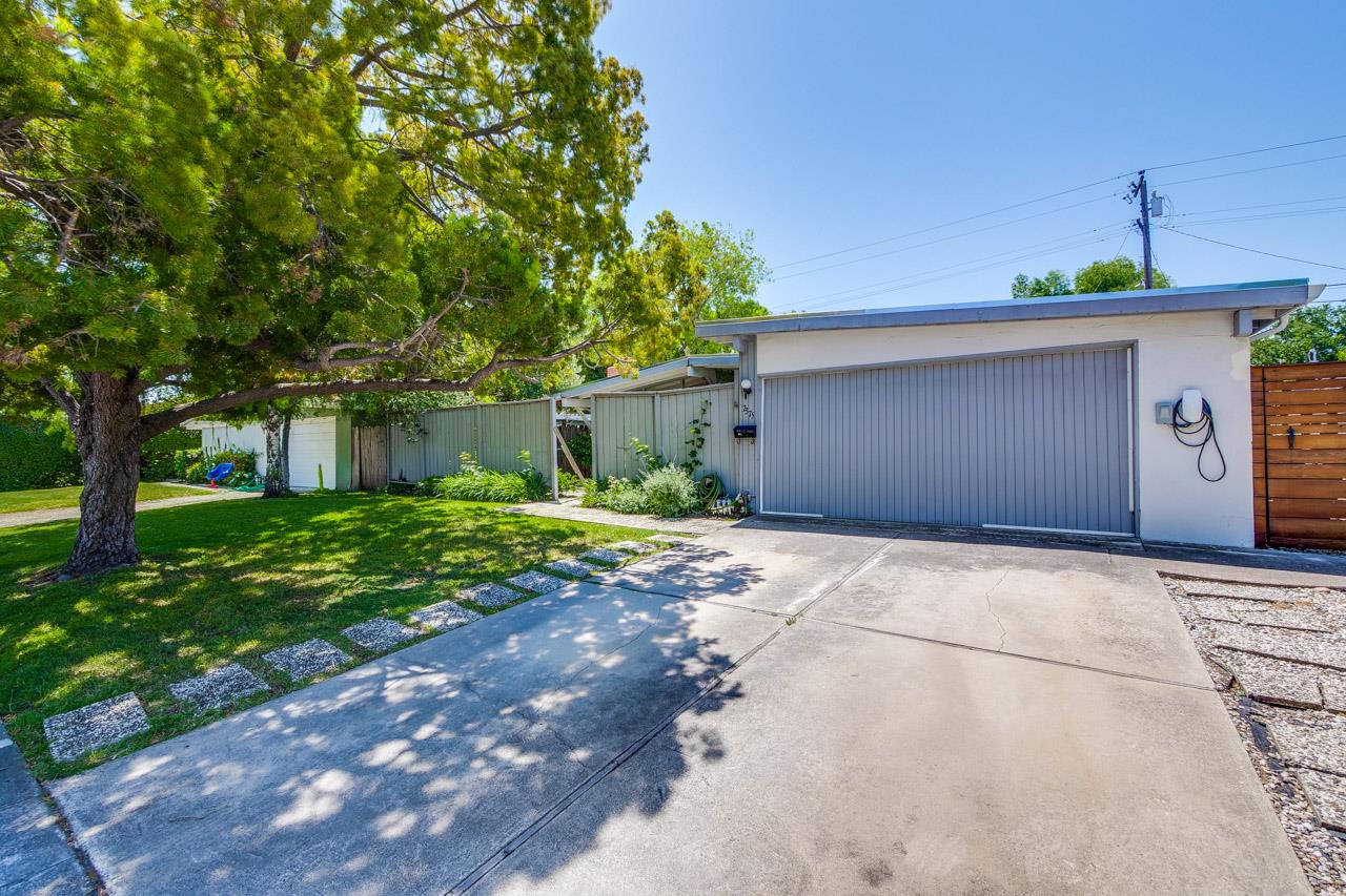 2375 Adele AVE