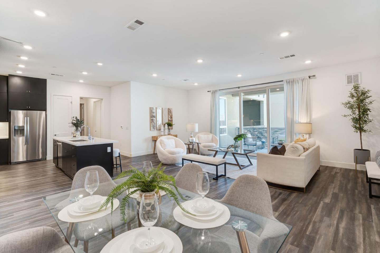 45228 Tom Blalock ST 303