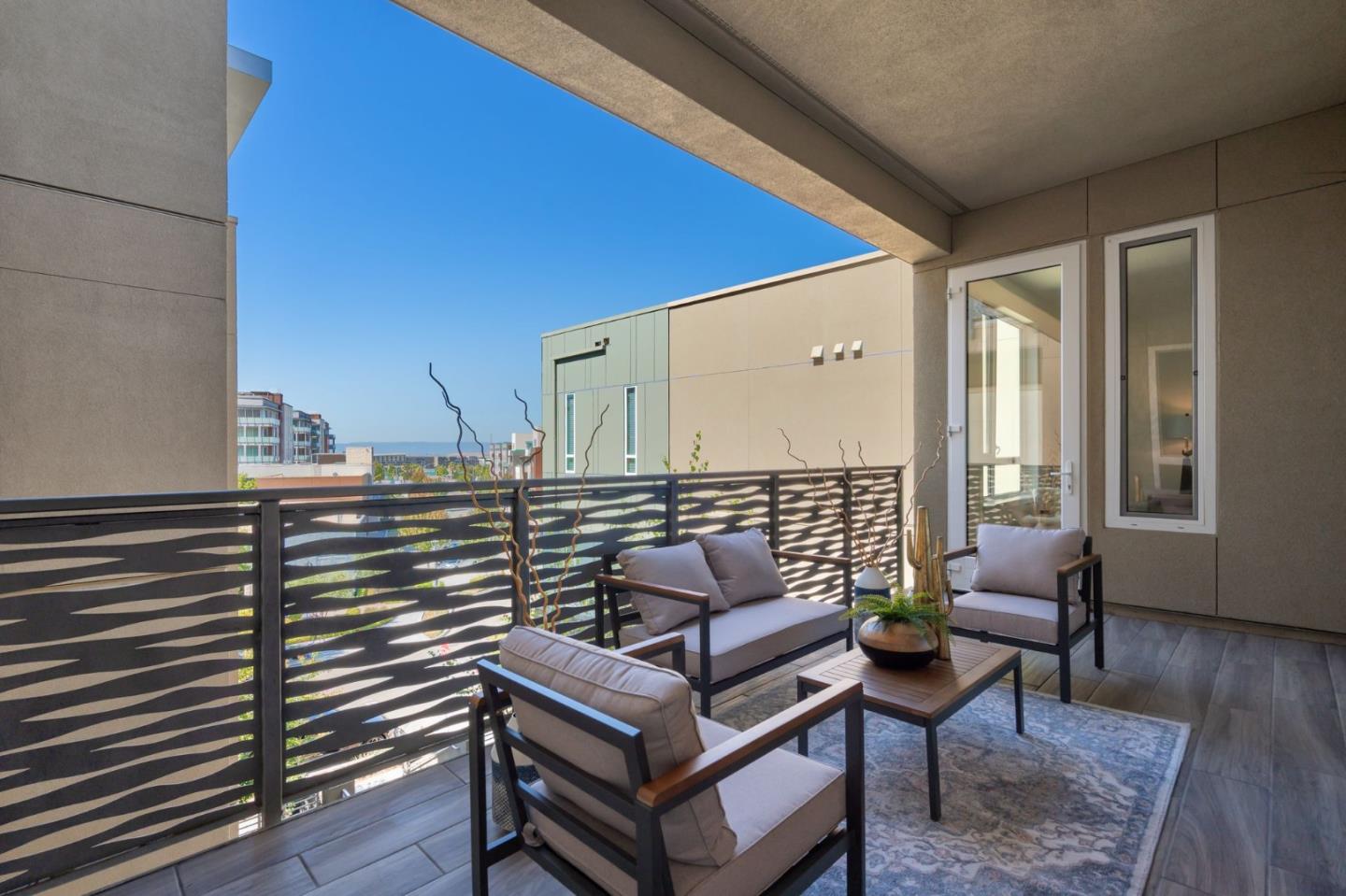 45228 Tom Blalock ST 303