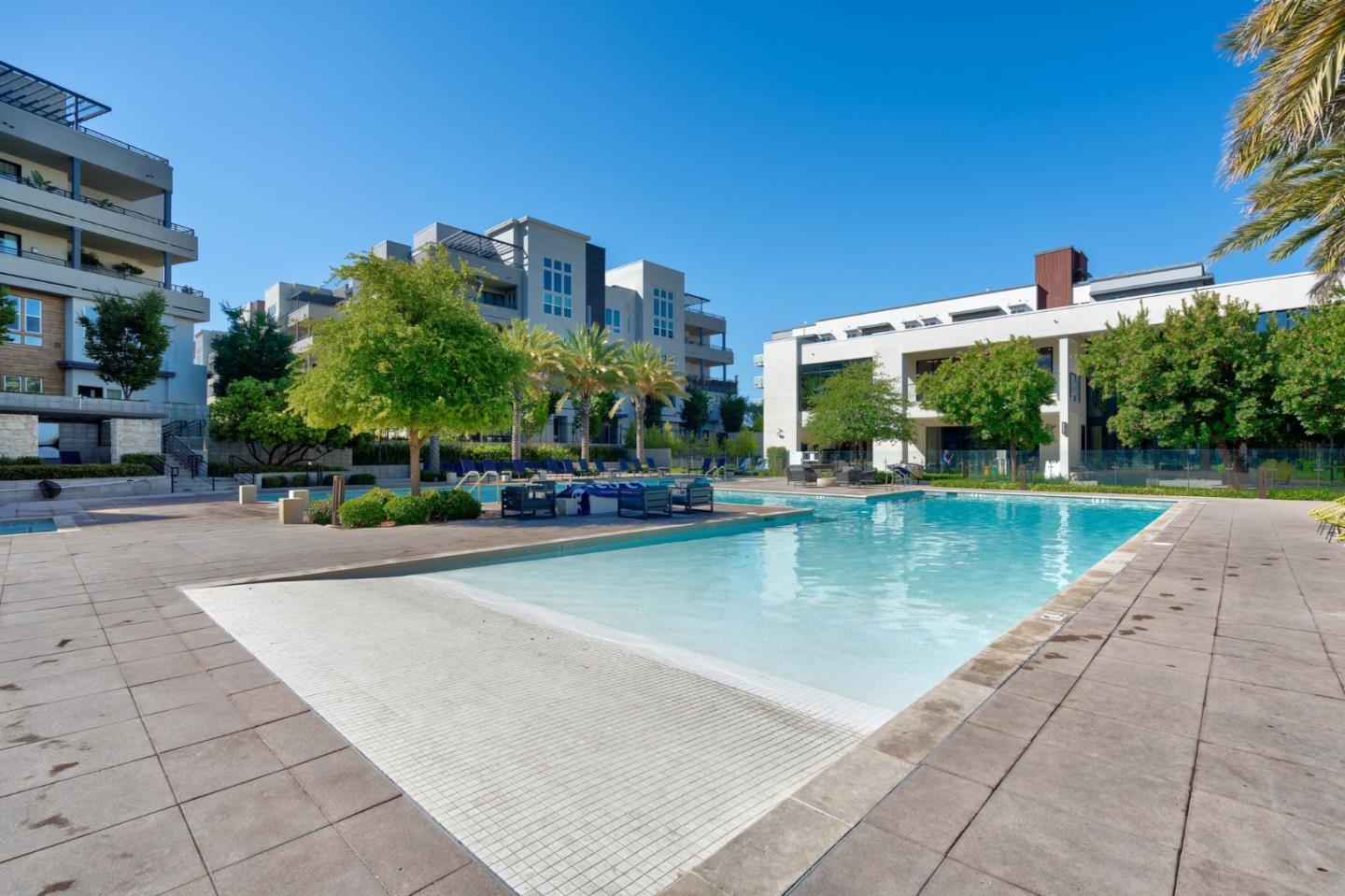 45228 Tom Blalock ST 303