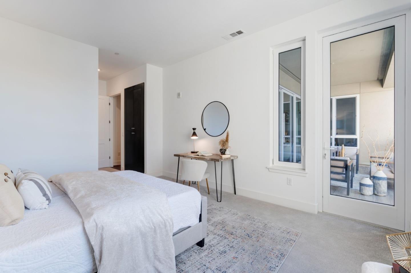 45228 Tom Blalock ST 303