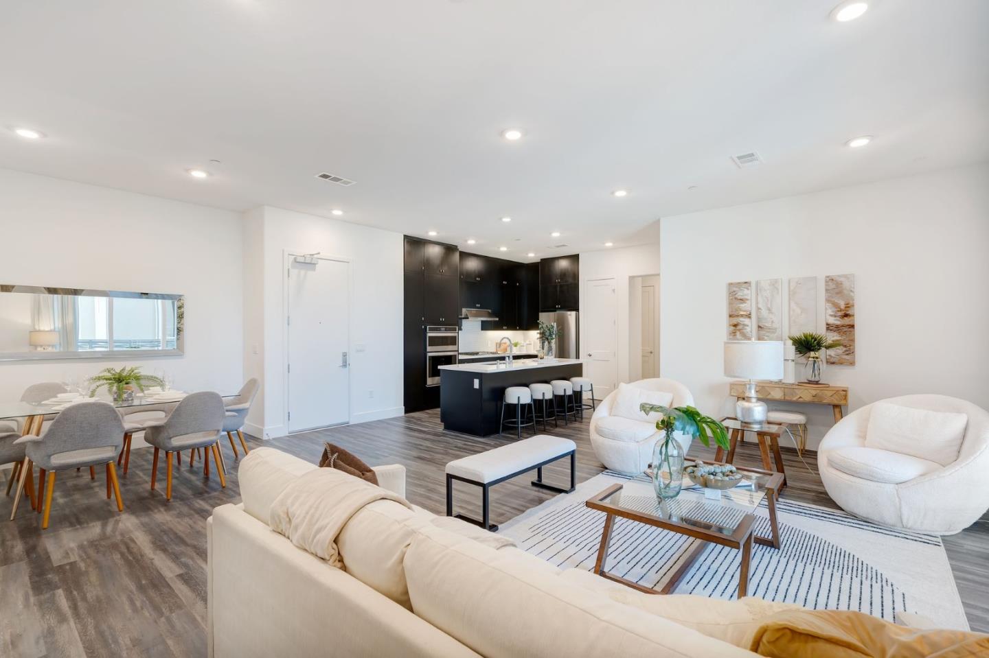 45228 Tom Blalock ST 303