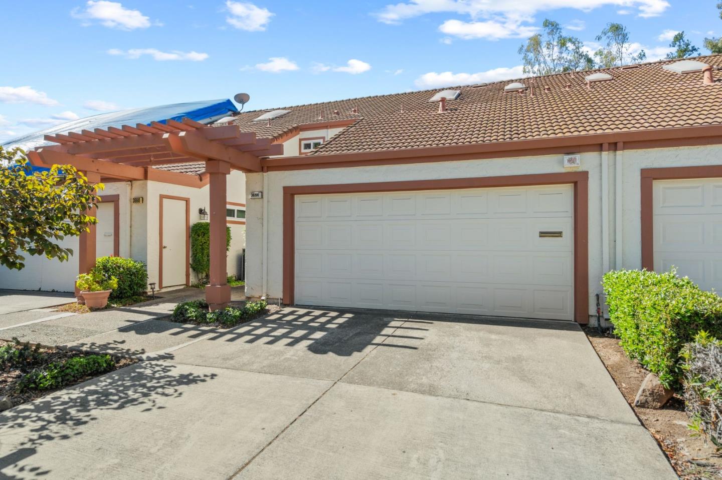 3694 Rocky Creek CT
