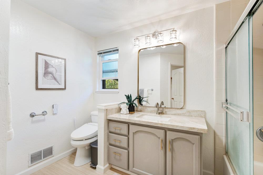 19055 Malaguerra AVE