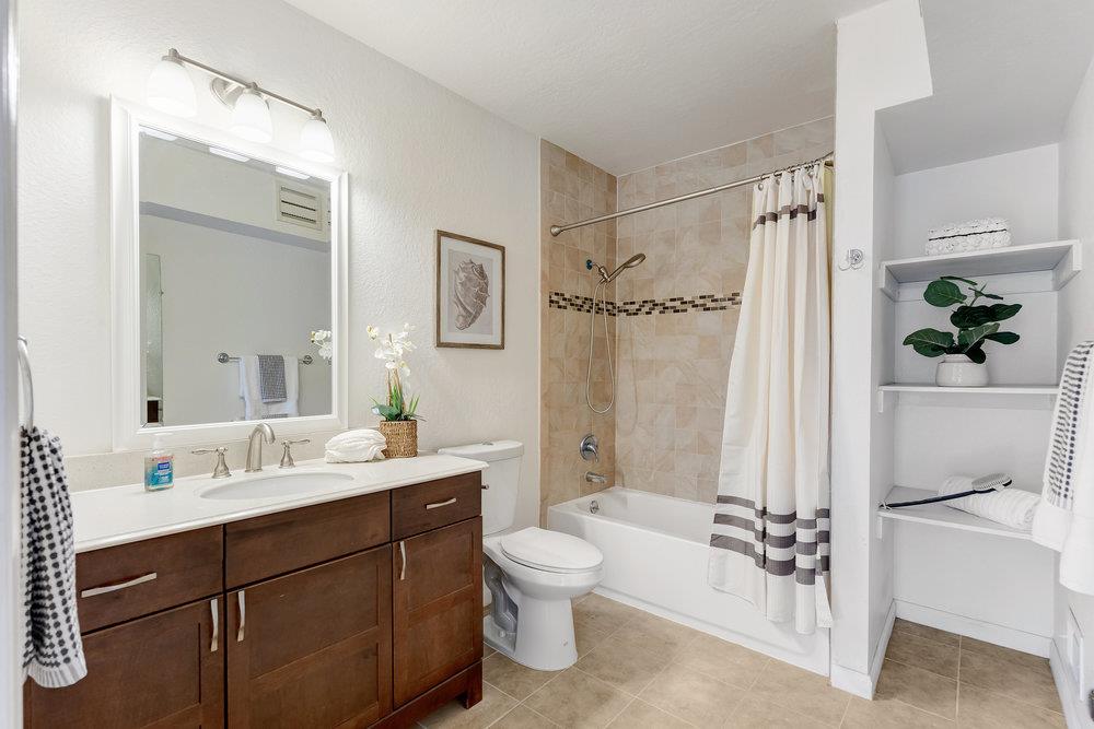 19055 Malaguerra AVE