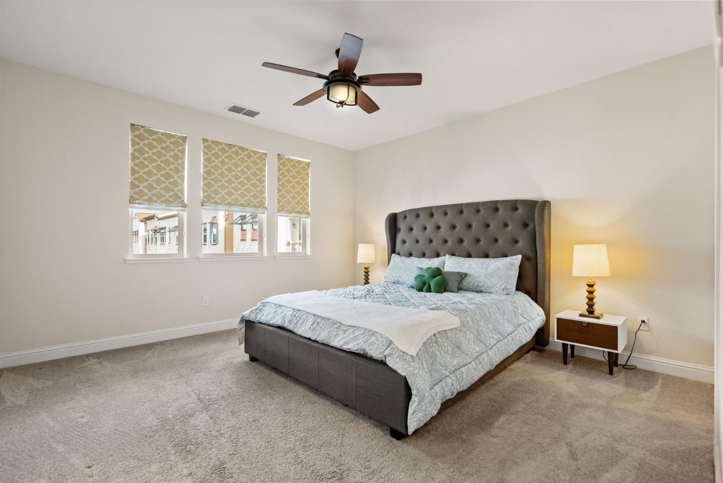 2758 Montecito Vista WAY 3