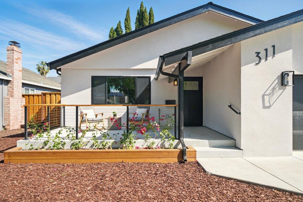 311 Lassenpark CIR