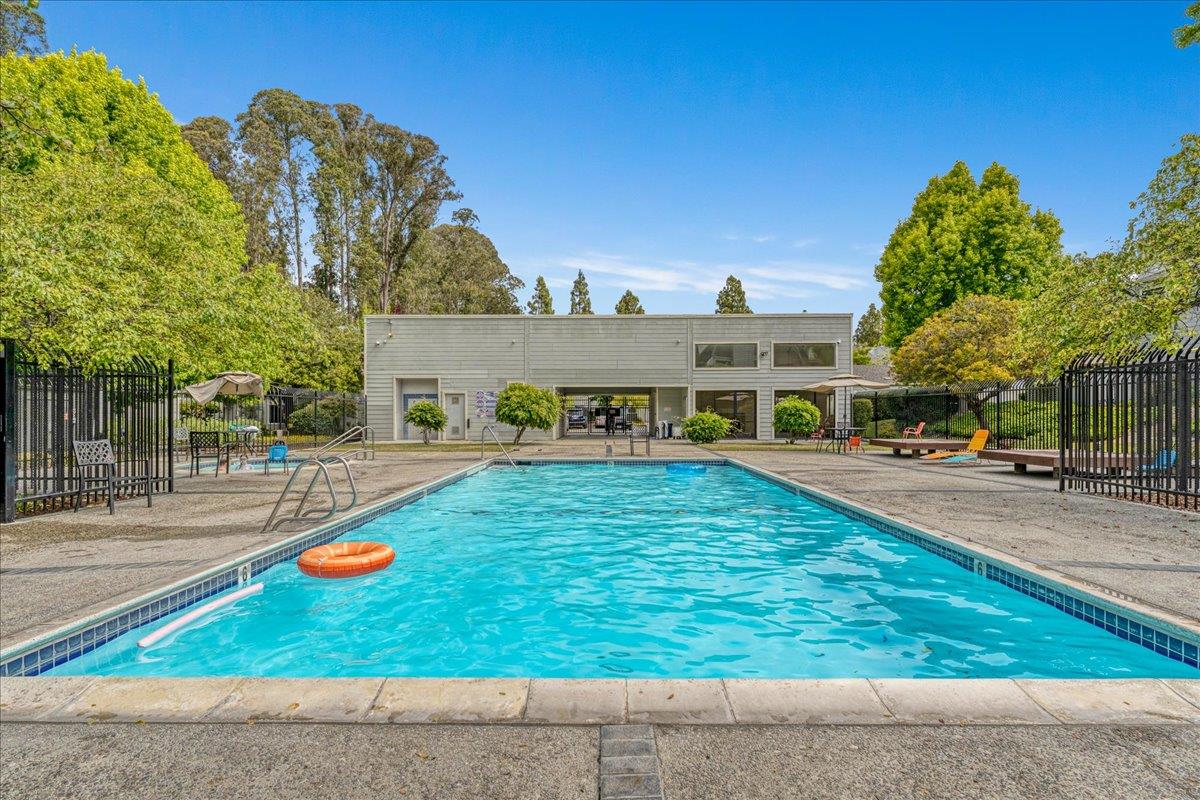 2603 Willowbrook LN 23