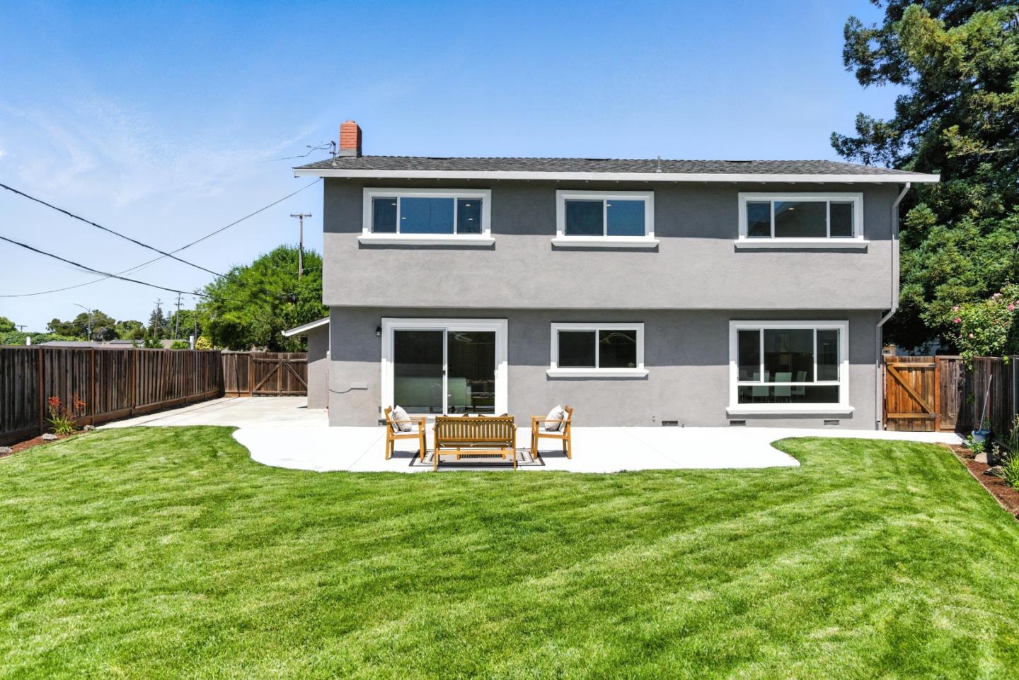 2924 Via Encinitas