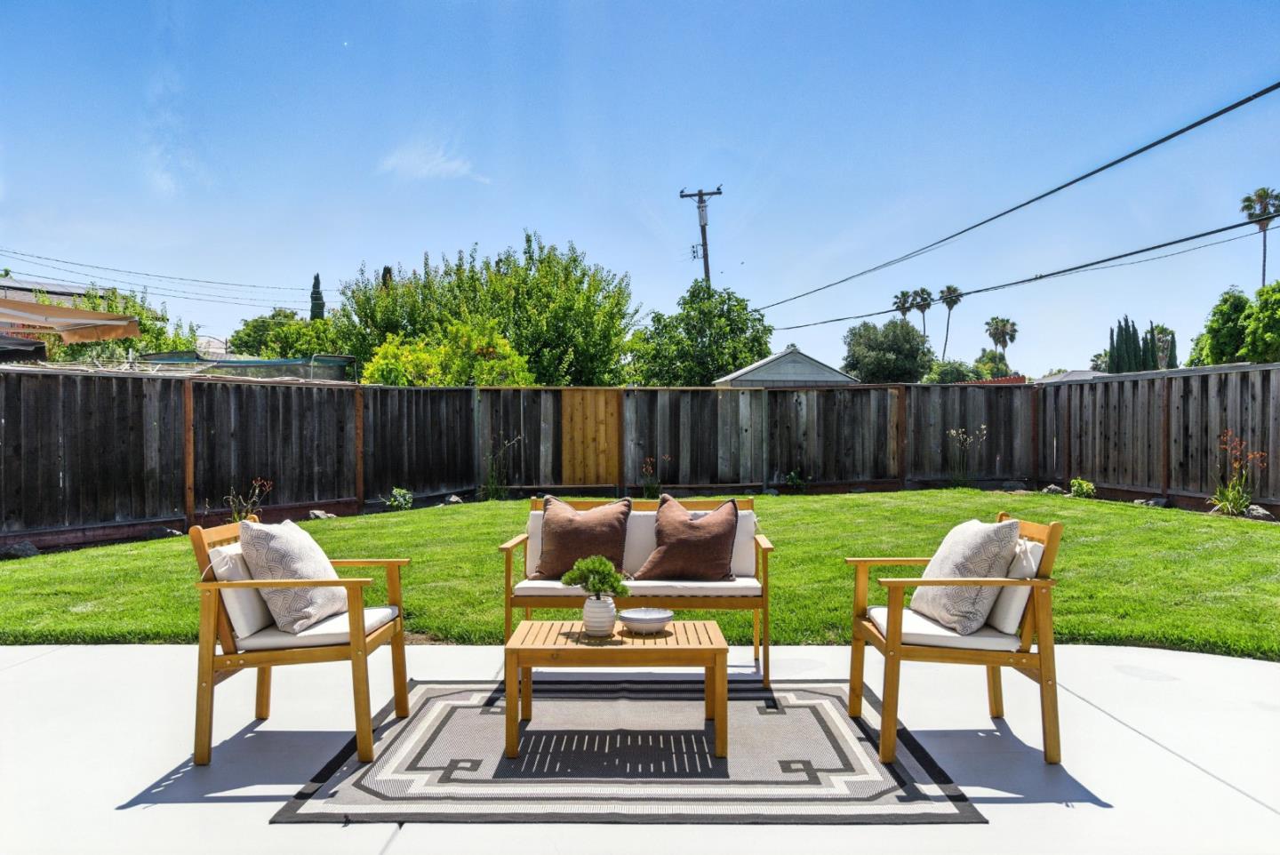 2924 Via Encinitas