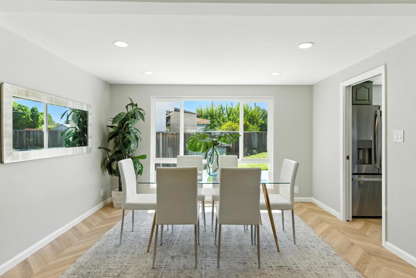 2924 Via Encinitas