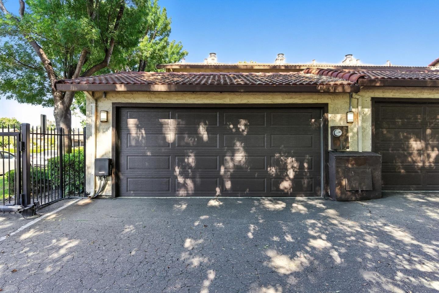 2245 Anna Drive