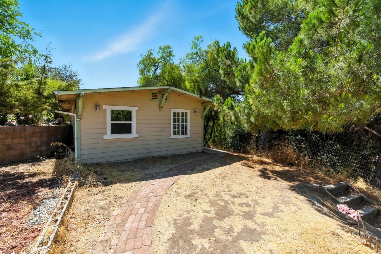 14862 Watters Drive