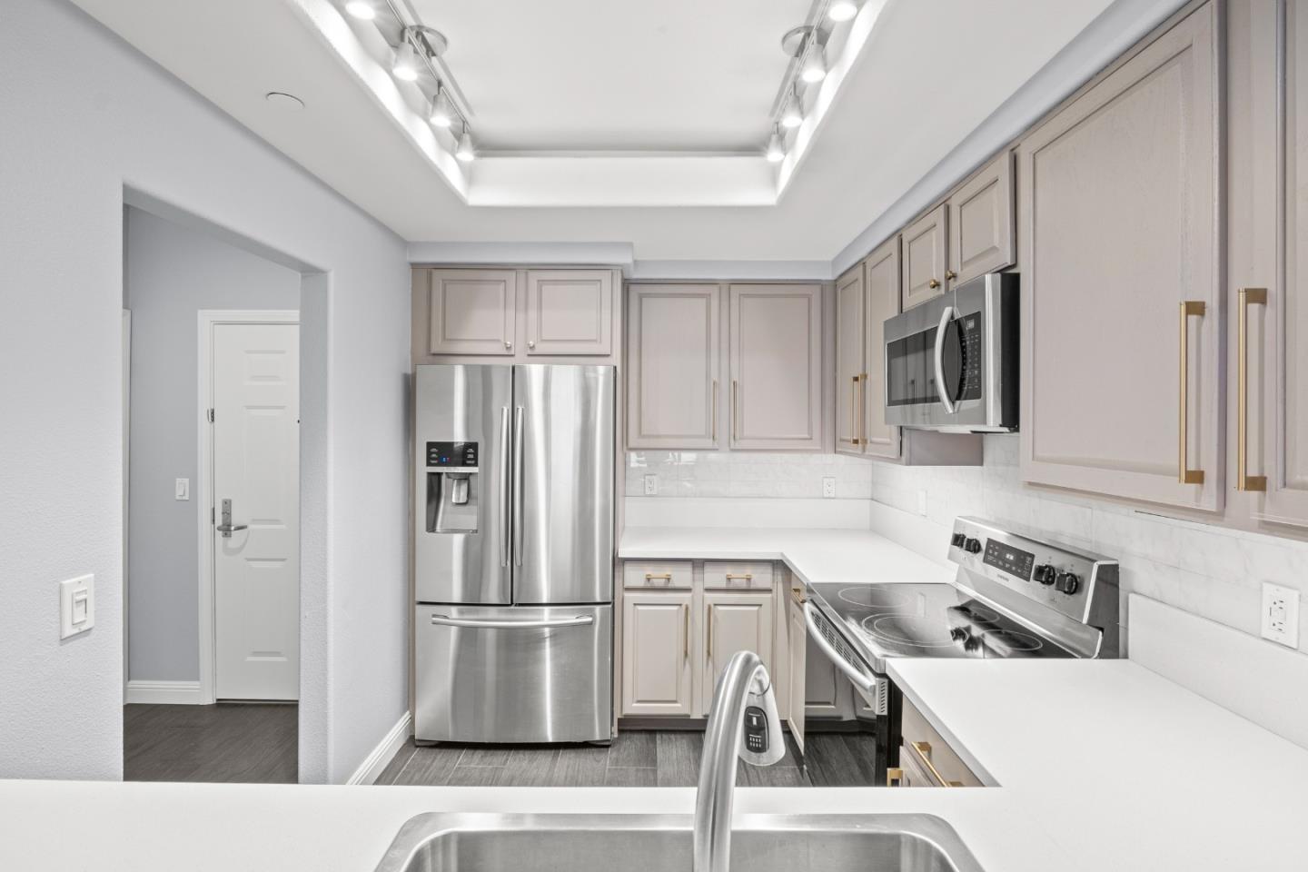 144 South 3rd Street 320