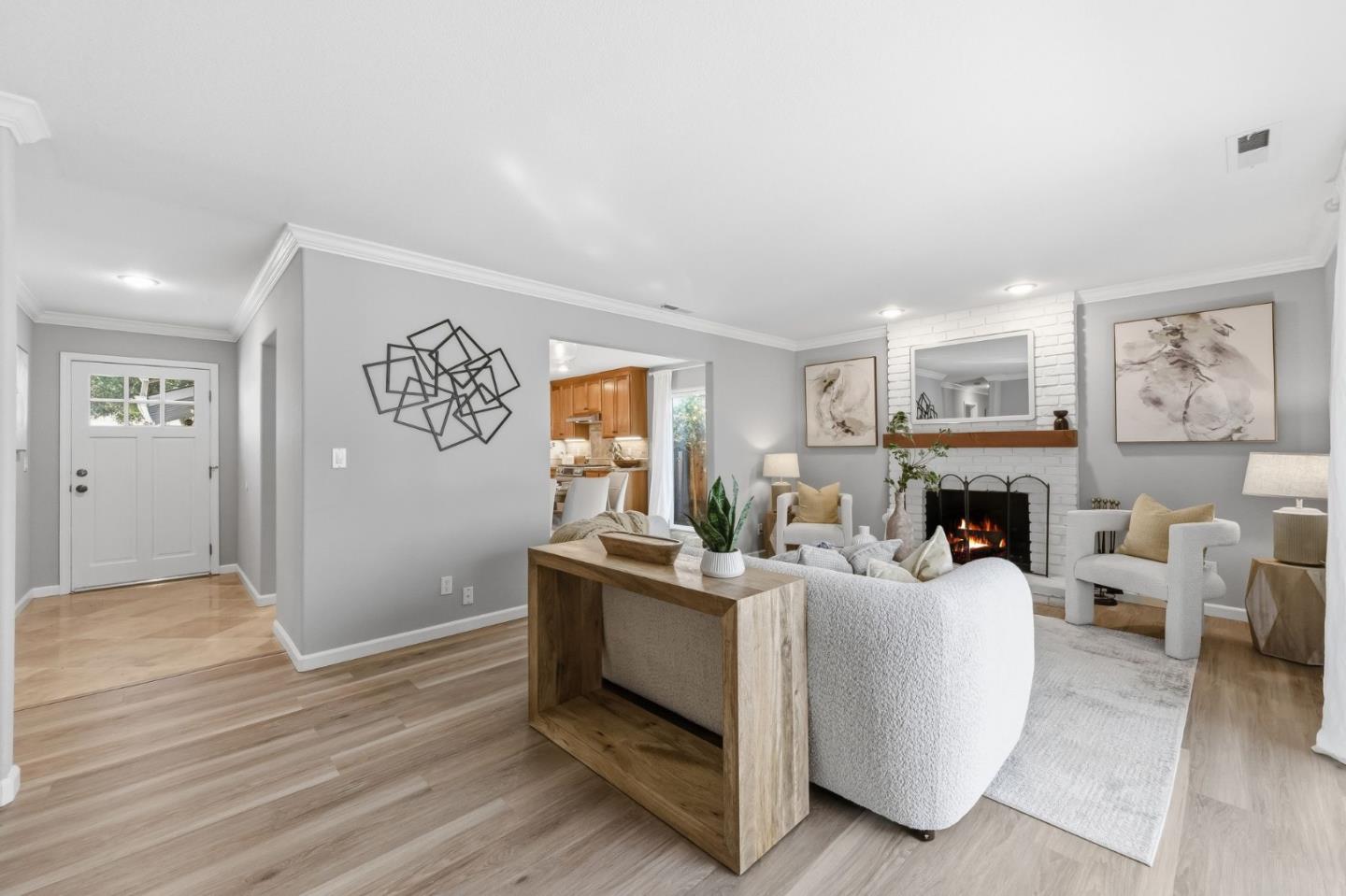 61 North Leigh Avenue