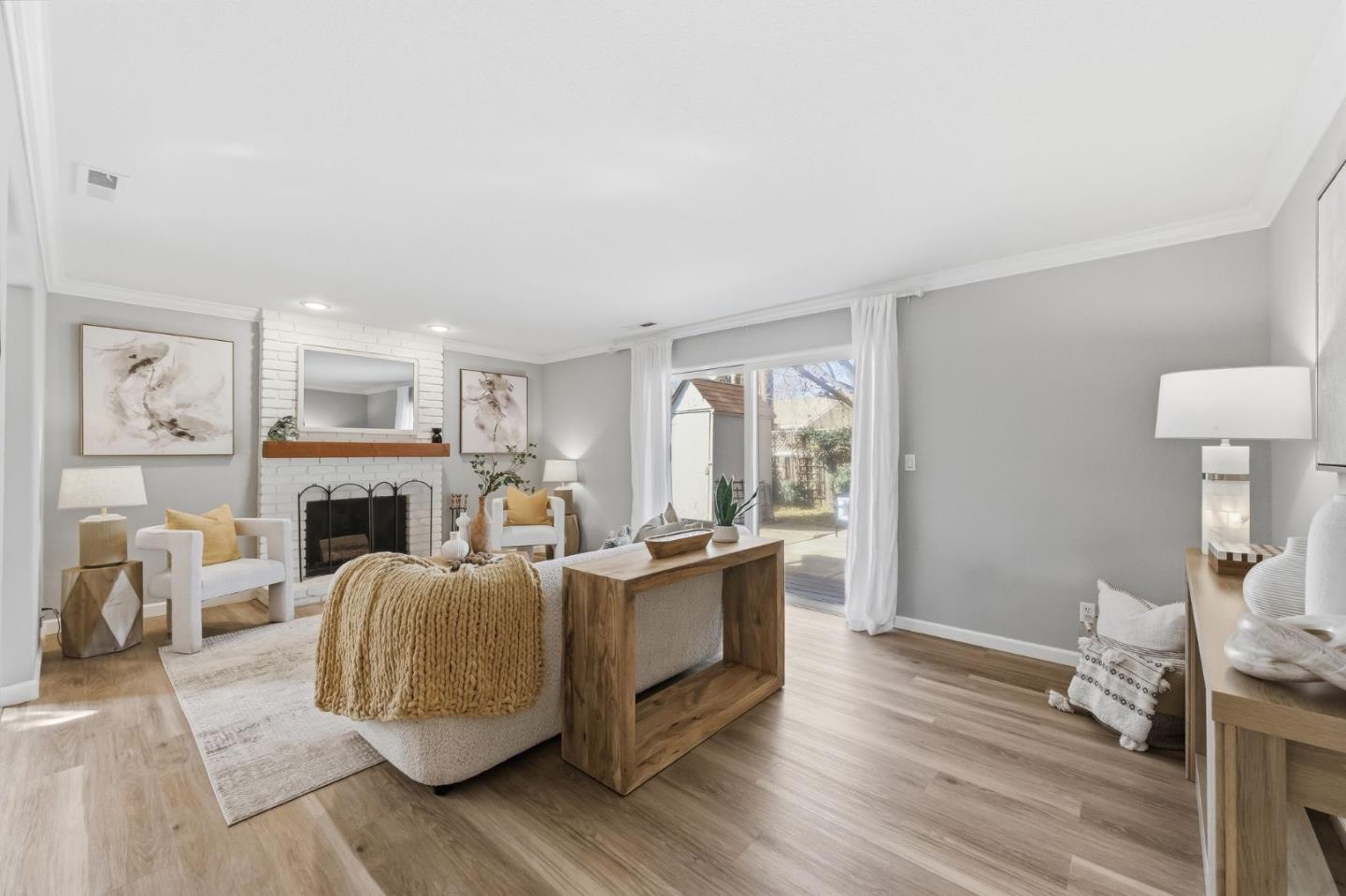 61 North Leigh Avenue