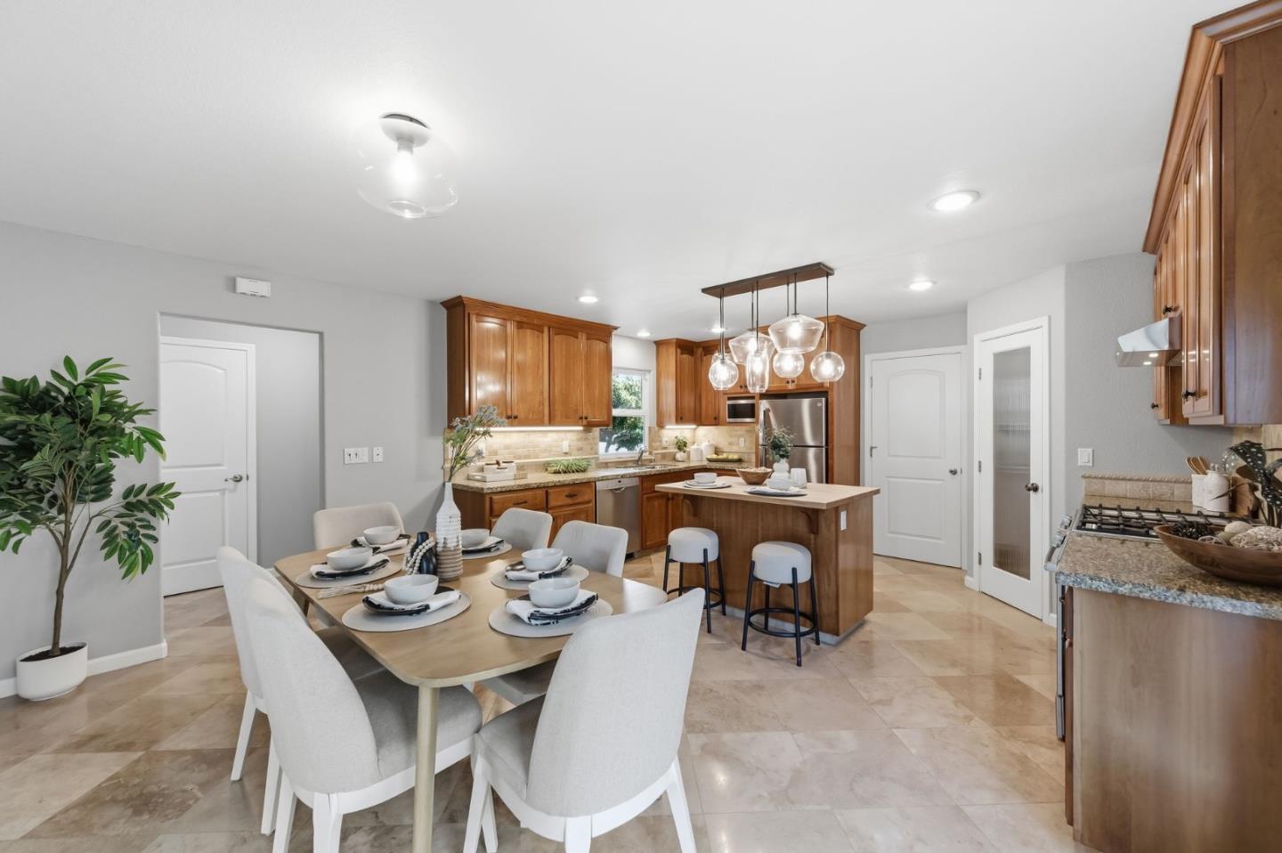 61 North Leigh Avenue