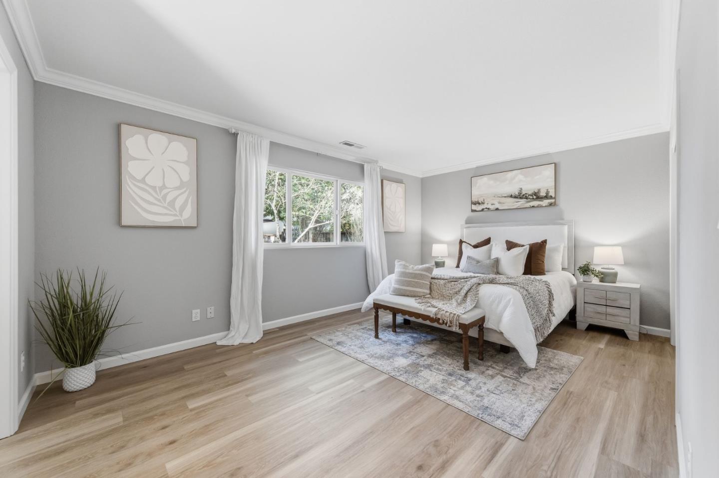 61 North Leigh Avenue