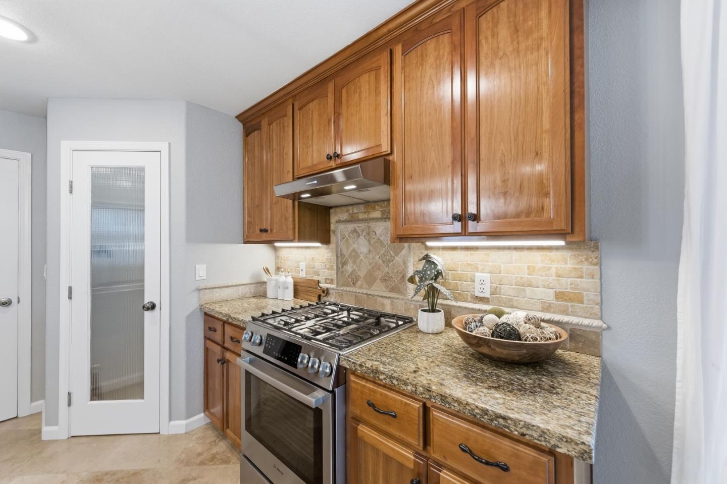 61 North Leigh Avenue