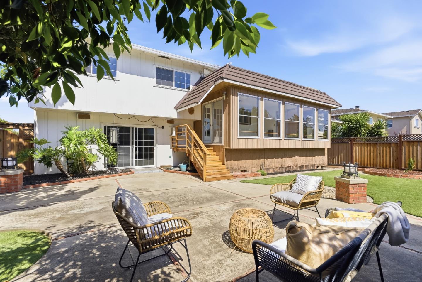 5527 Oak Park Drive