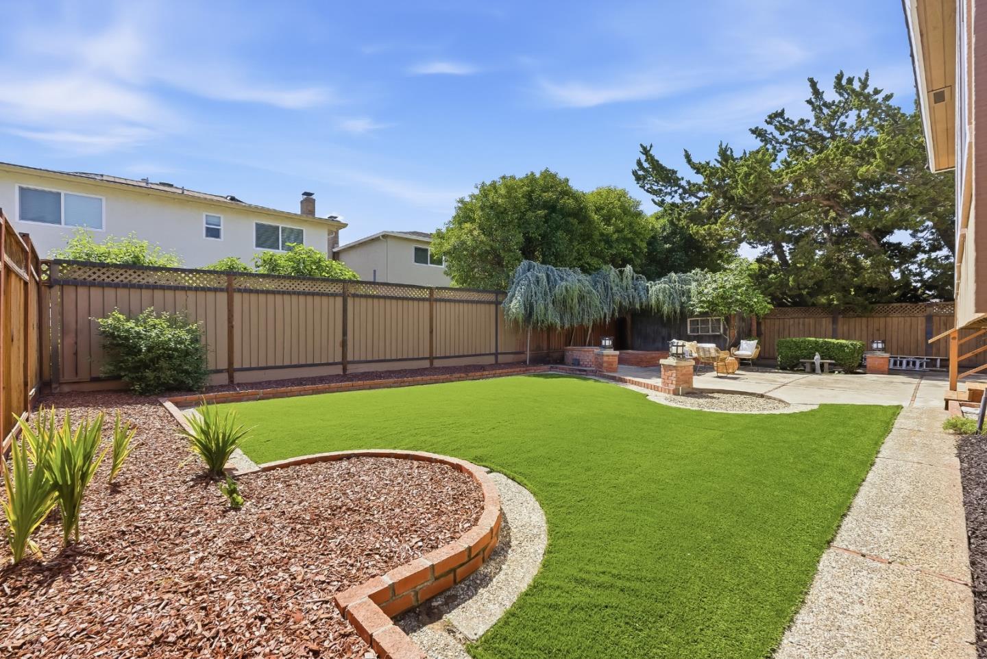 5527 Oak Park Drive