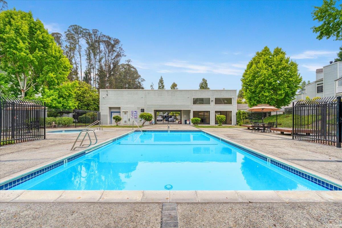 Willowbrook LN Unit: 86