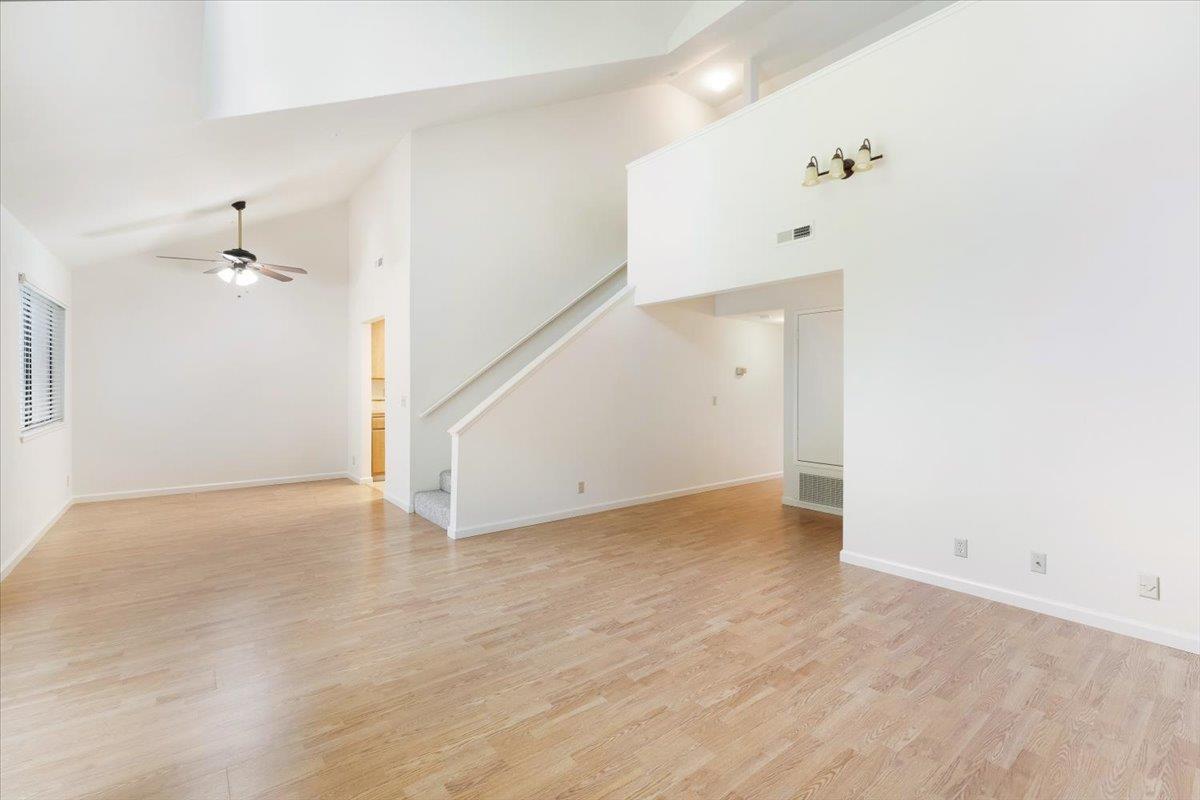 Willowbrook LN Unit: 86