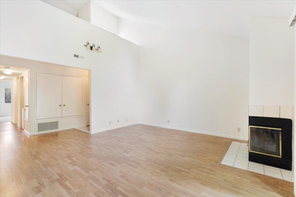 Willowbrook LN Unit: 86