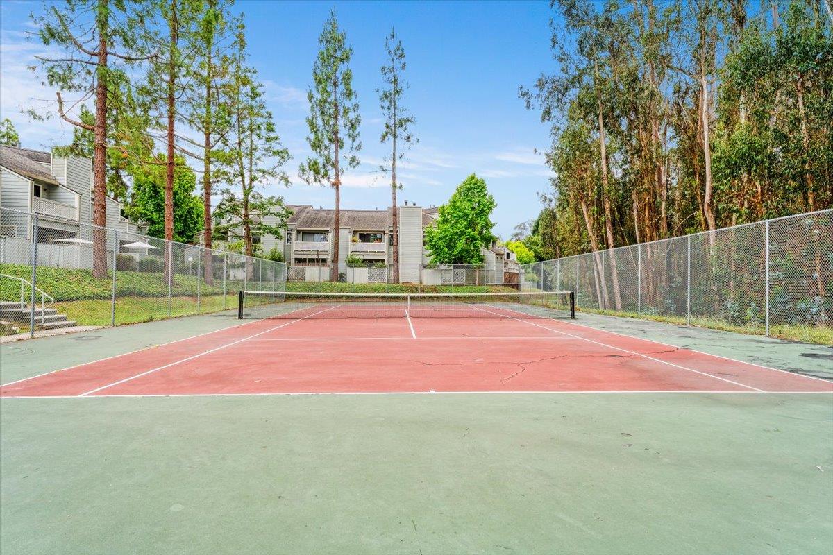 Willowbrook LN Unit: 86