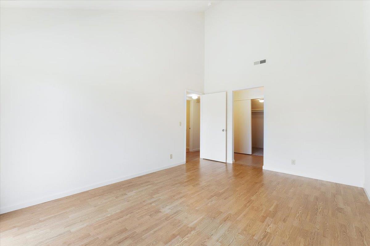 Willowbrook LN Unit: 86