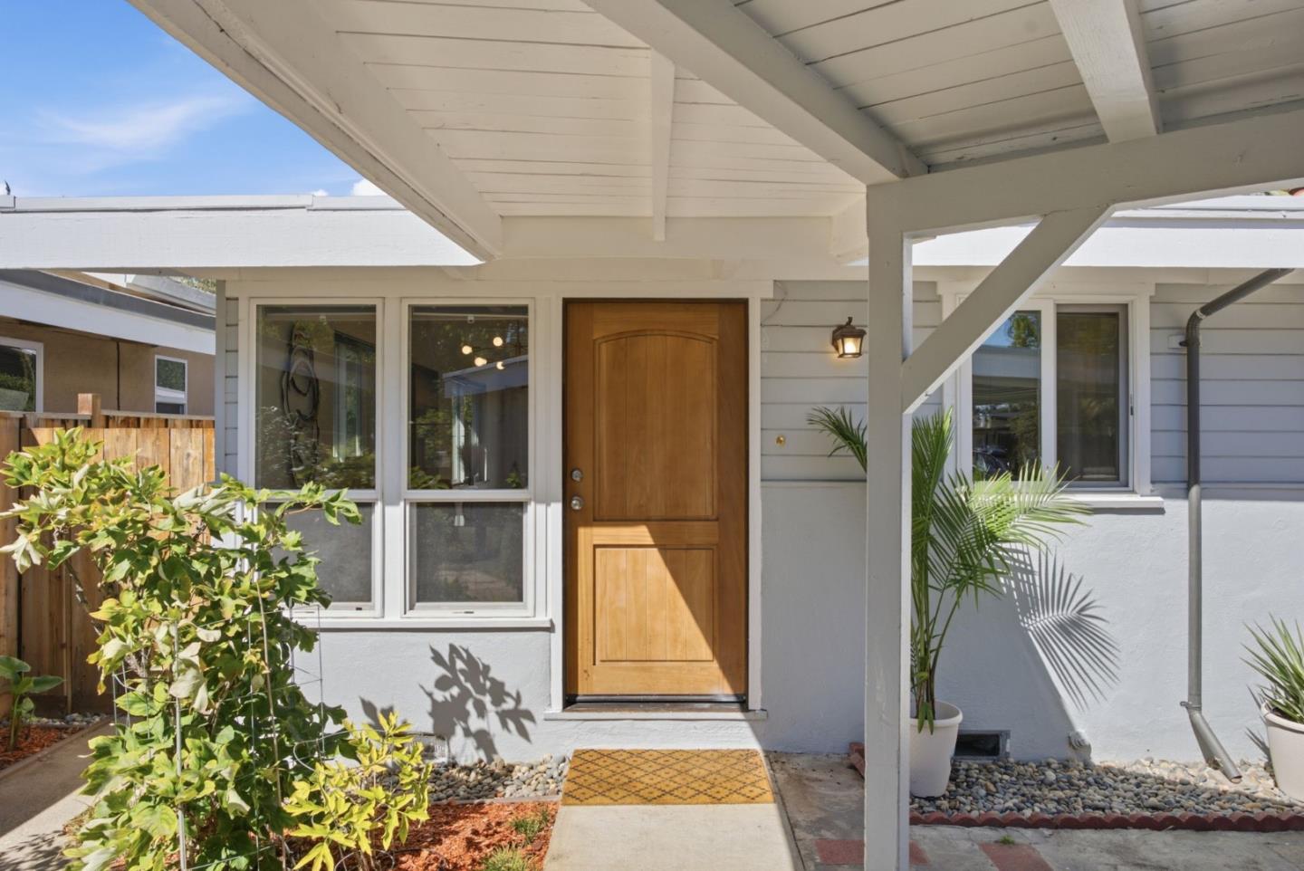 537 Mayellen AVE