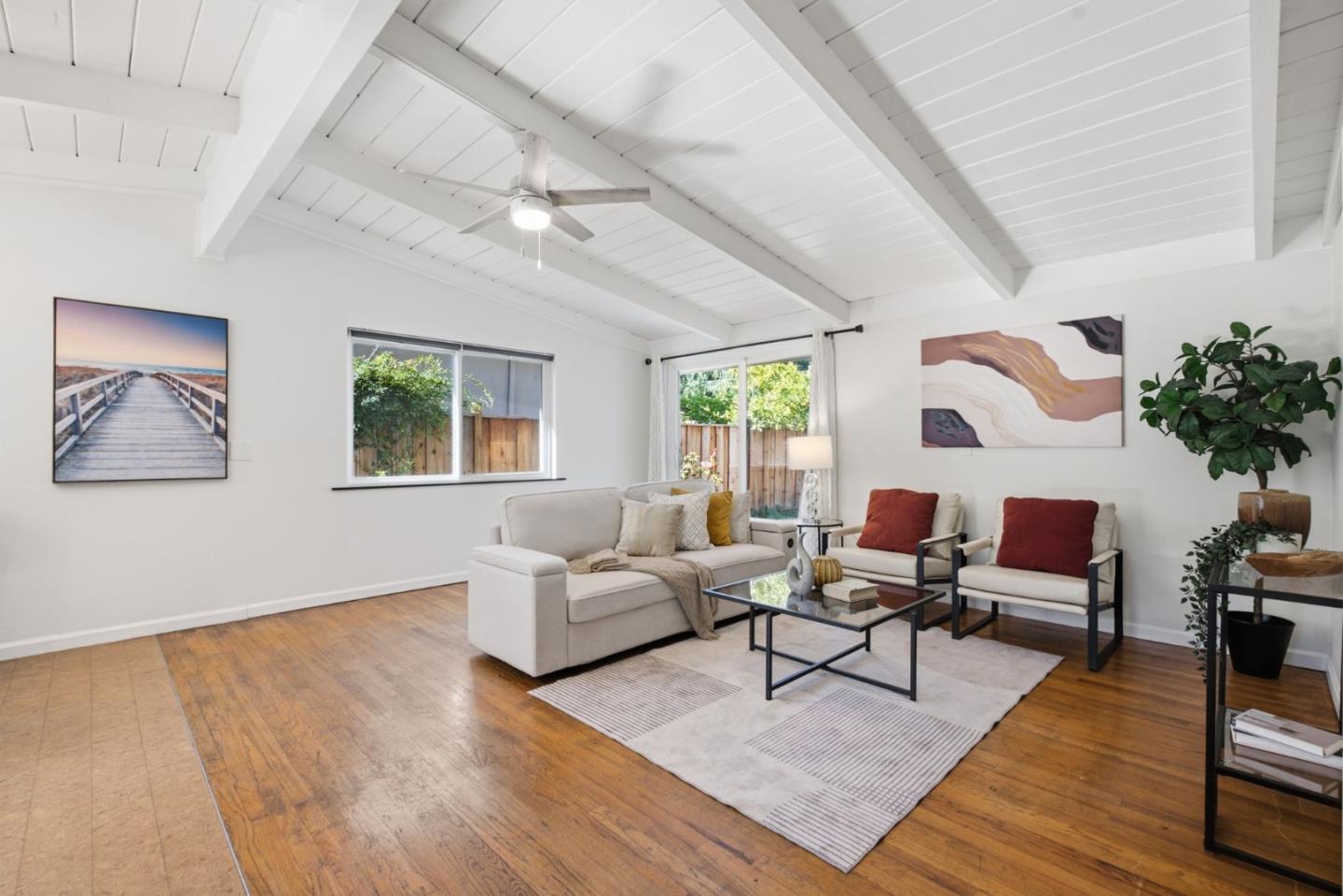 537 Mayellen AVE