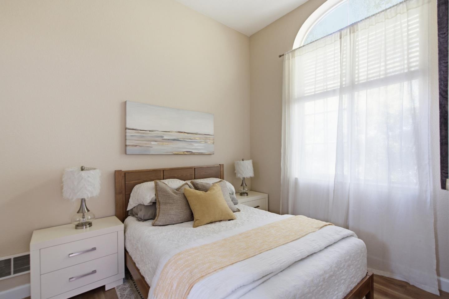 516 Martha ST 117