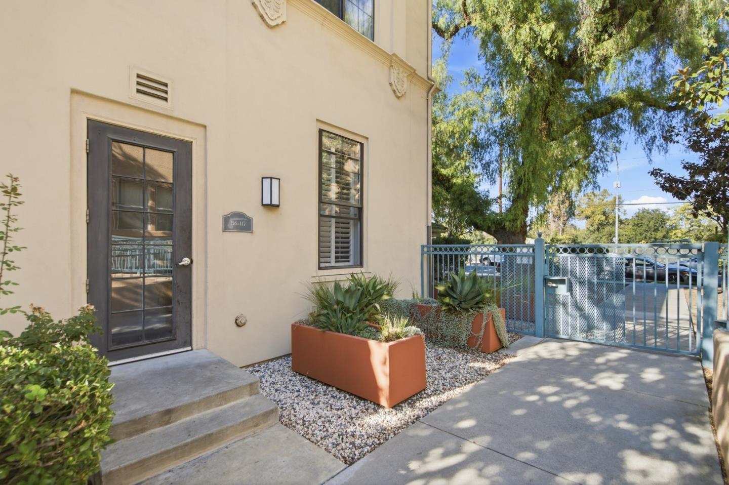 516 Martha ST 117