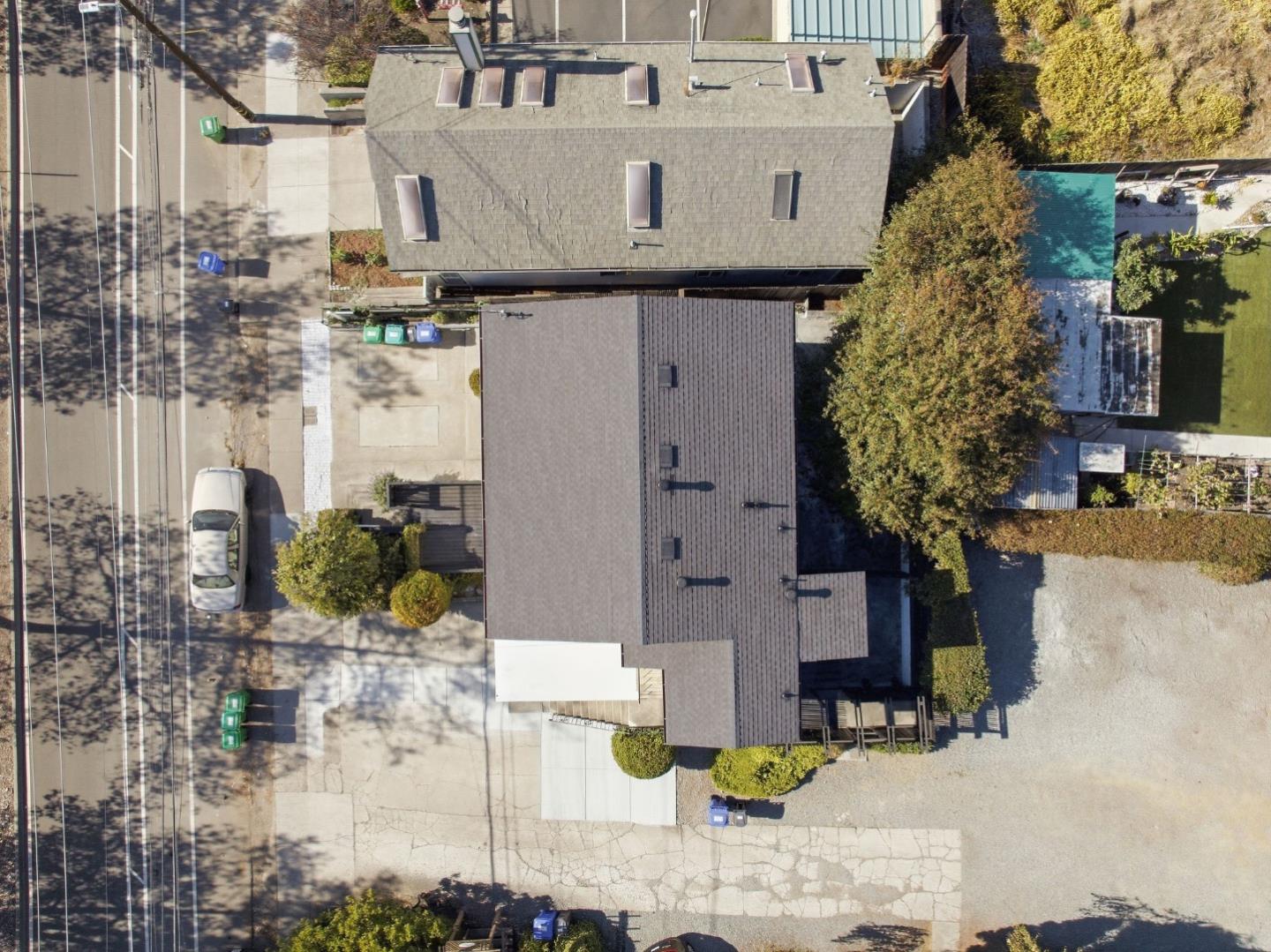 16522 Foothill BLVD