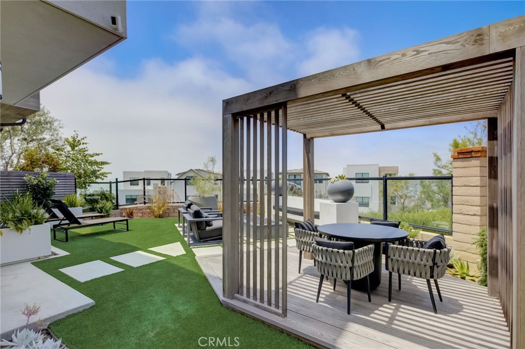 26268 Paseo Horizonte