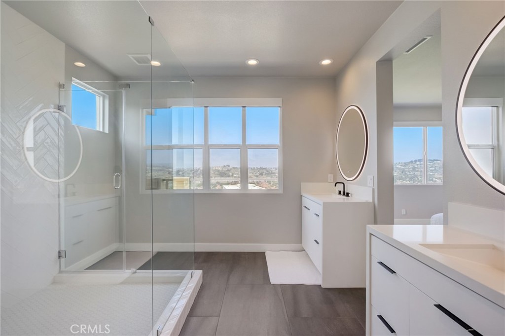 26268 Paseo Horizonte