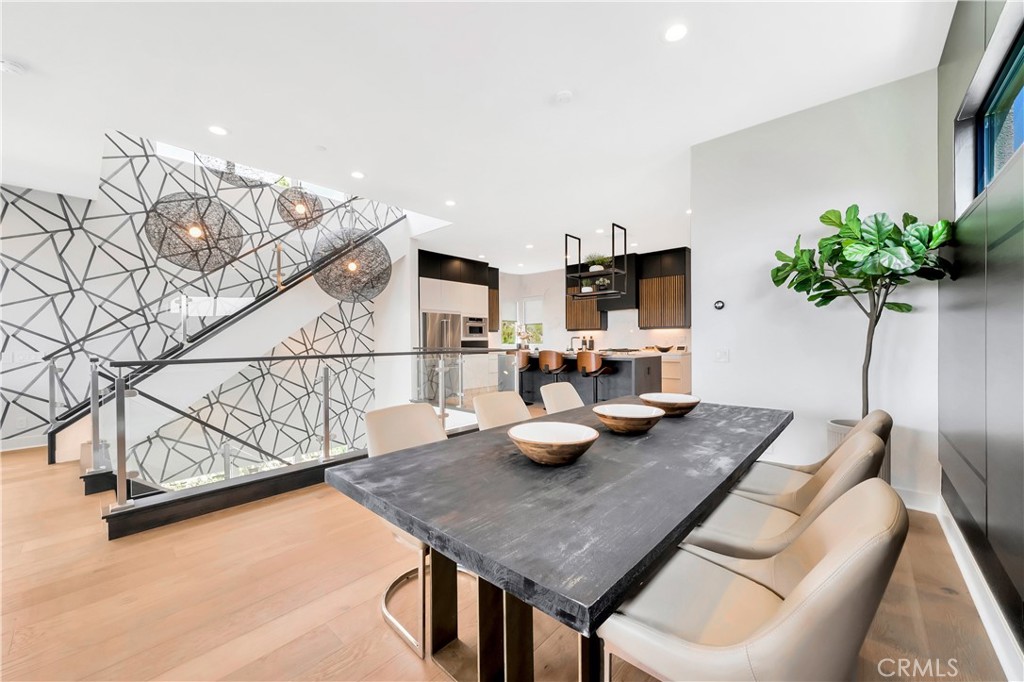 26268 Paseo Horizonte