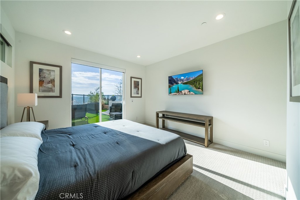 26268 Paseo Horizonte