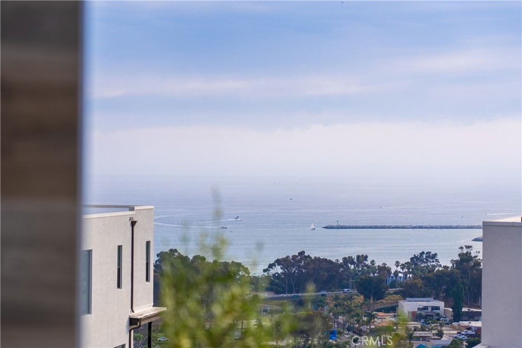 26268 Paseo Horizonte