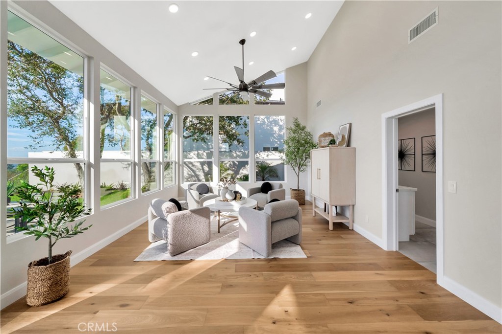 24471 Los Serranos Drive