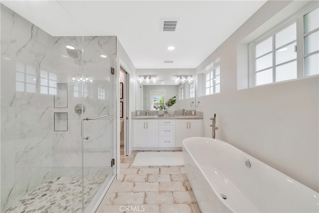 24471 Los Serranos Drive