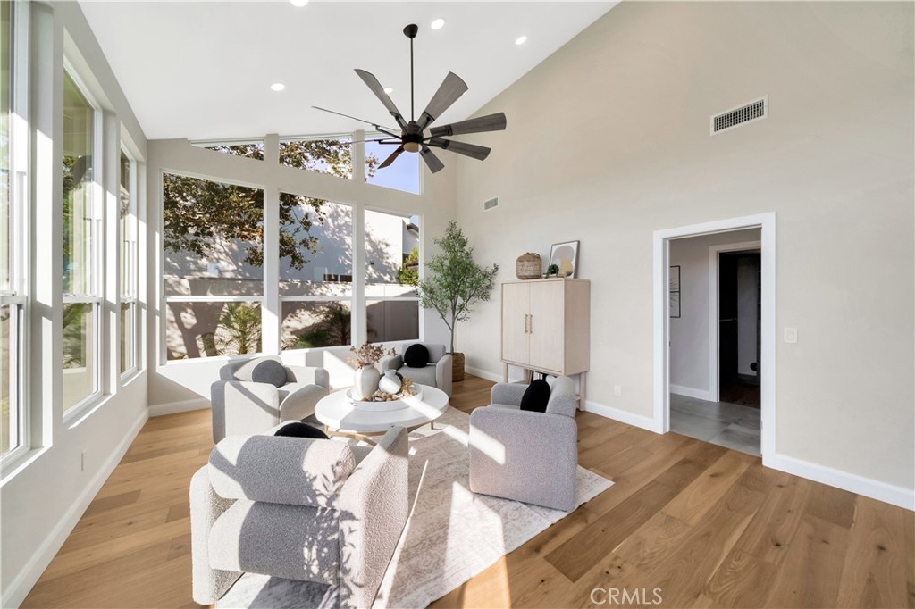 24471 Los Serranos Drive