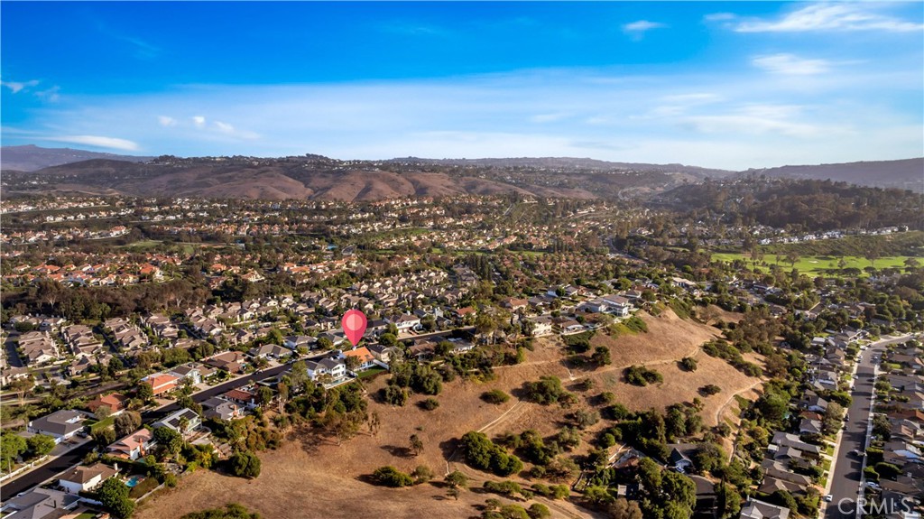 24471 Los Serranos Drive