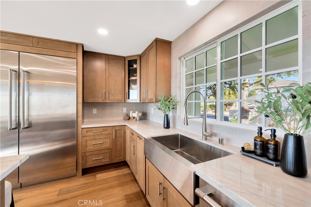 24471 Los Serranos Drive