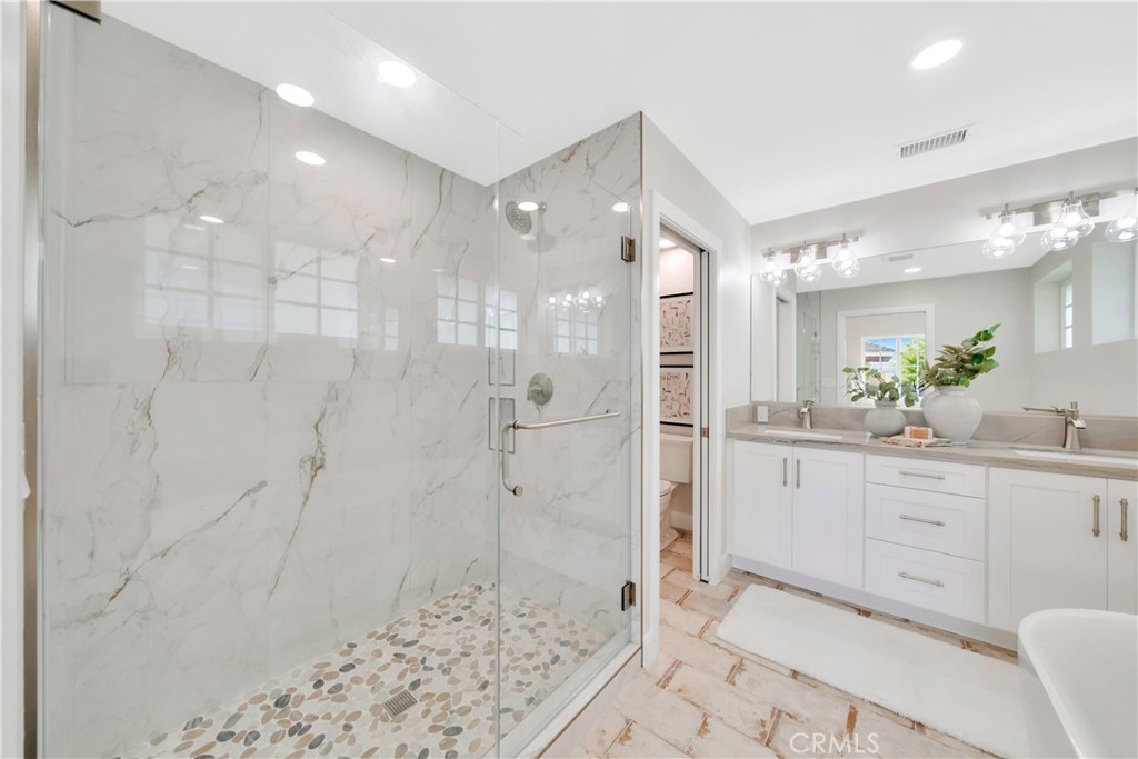 24471 Los Serranos Drive